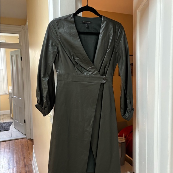Chic Olive Green Wrap Dress - Picture 1 of 2